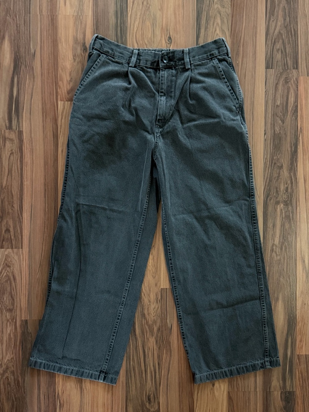 GU Relaxed Fit Men's Charcoal Casual Jeans